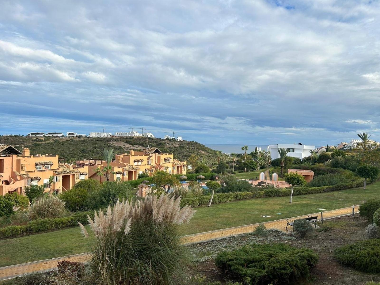 Meerblick Casares Del Sol Kültér fotó